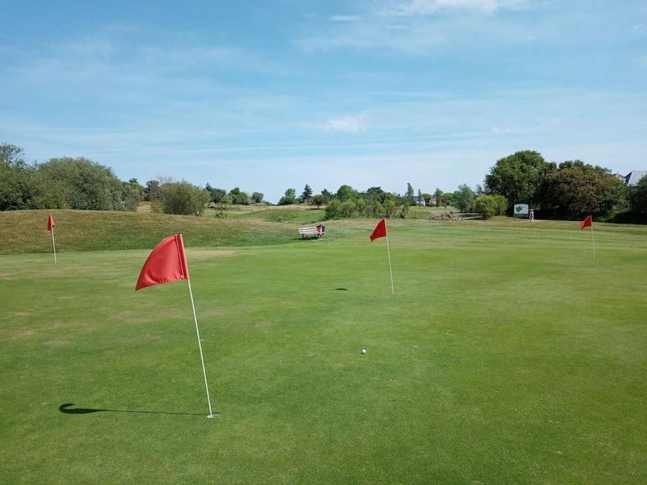 Studio Au Coeur Du Golf De Port Bourgenay, Proche Des Sables D'Olonne Talmont-Saint-Hilaire ภายนอก รูปภาพ